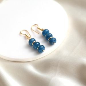 Pendientes colgantes de apatita de neón hechos a mano, ganchos chapados en oro con cuentas espaciadoras, joyería elegante de piedra natal - Product Image 5