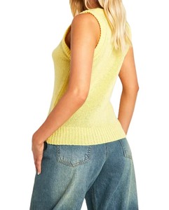 Nuevo diseño personalizado su propio diseño camiseta sin mangas para mujer precio barato Color amarillo claro sin mangas uso al aire libre ropa informal - Product Image 2
