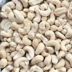Hot Sales High Quality Raw Cashew <b>Nuts</b> Santigo Vietnam W180 230 <b>Kernels</b> OEM, ODM - Product Image 1