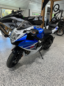 Usado 2025 S uzuki Sportbike GSX R600Z - Product Image 3