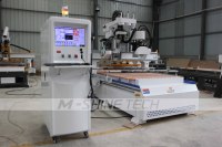 Máquina CNC Router ATC 1328 para Trabajar la Madera con Cuchilla de Sierra 45 ° Broca de Husillo HQD para Corte en Serie para Fabricación de Muebles