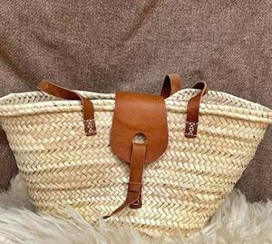 กระเป๋าฟางทำมือสำหรับผู้หญิง กระเป๋าหวายสานธรรมชาติพร้อมหูหิ้วหนัง - Product Image 1