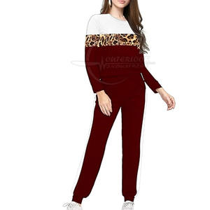 Nouveau design de survêtement pour femmes avec coupe étroite et design personnalisé Ensemble de survêtement de qualité supérieure avec logo personnalisé - Product Image 1