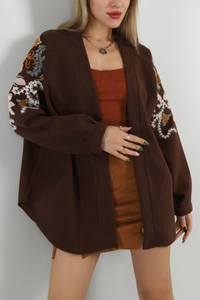 Chaqueta de manga larga bordada hecha a mano para mujer - Product Image 2