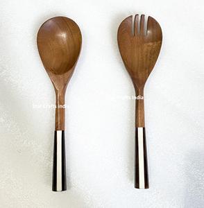 Articles de fête avec logo personnalisé pour mariage service à salade en bois et résine kit de couverts de table avec cuillère et fourchette - Product Image 1