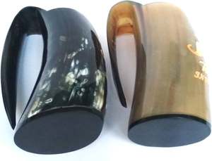 Taza de Agua de Cuerno de Búfalo Pulida a Mano con Bordes Redondeados Suaves, Taza de Beber Tradicional Ecológica de Cuerno de Búfalo para Uso Diario - Product Image 4