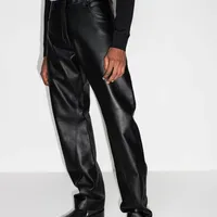 Yenilik erkek Wetlook Slim Fit parlak PU suni deri pantolon gece kulübü parti sıkı seksi Clubwear pantolon tayt pantolon