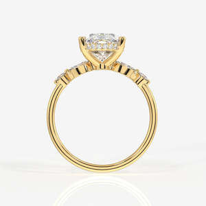 Bague de fiançailles en moissanite taille ovale, or 9 carats, élégante et luxueuse - Product Image 3