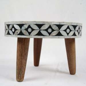 Support à gâteau élégant en nacre écologique, artisanal, avec taille et couleur personnalisables pour occasions spéciales - Product Image 3