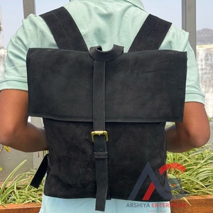 Sac à dos de voyage tendance en cuir suédé véritable de grande capacité de qualité supérieure pour hommes et femmes personnalisé OEM ODM stock de gros - Product Image 1