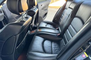 MERCEDES-BENZ CLS 63 AMG d'occasion 2008, conduite à gauche/droite - Product Image 2