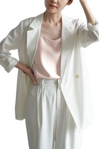 Encantadora camiseta sin mangas de seda para mujer, camisetas sin mangas cómodas y suaves de seda 100%, proveedor OEM de Vietnam - Product Image 5