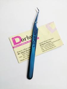 Pinzas profesionales para pestañas Acabado en plasma Agarre de diamante Logotipo personalizado de acero inoxidable Pinzas para pestañas clásicas y de mega volumen - Product Image 4