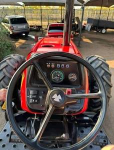 Tractor Usado Massey Ferguson 4270, Tractor Agrícola Diésel de 4 Cilindros con Toldo, Tractor Utilitario Agrícola - Product Image 2