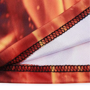 Débardeurs de sport légers pour hommes, sur mesure, avec col rond, respirants, en tricot, technique lavée, avec logos personnalisés - Product Image 3