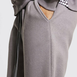 Nuevo diseño Track Sweat Suit Two 2 Piece Jogger Set para hombres Flare Sweat Pants Hombres con sudaderas con capucha Chándales - Product Image 4