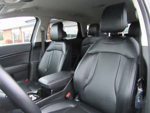 IMPRESIONANTE KIA Sportage EX 2025 con Tracción en las Cuatro Ruedas, Transmisión Automática y Asientos de Cuero - Product Image 2