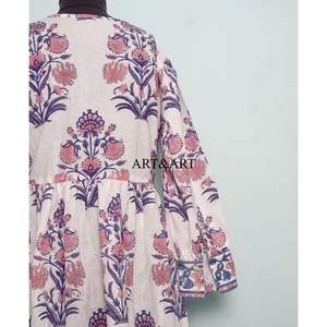 ชุดเดรสทำงานผ้าฝ้ายยาวระดับเข่าสำหรับผู้หญิง พิมพ์ลายดอกไม้ด้วยมือ เป็นมิตรกับสิ่งแวดล้อม ระบายอากาศได้ดี ทรงเอไลน์ สำหรับฤดูร้อนและฤดูใบไม้ร่วง - Product Image 6