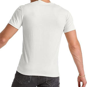 เสื้อยืดผู้ชายคุณภาพพรีเมียมแบบใหม่ ผลิตจากผ้าโพลีเอสเตอร์ผสมคอตตอน คอกลม รับผลิตแบบ OEM และเสื้อยืดผู้ชายตามสั่ง - Product Image 6