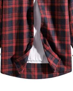 Chemise à carreaux classique pour homme, sur mesure, rouge et noir, boutonnée, manches longues, style flanelle, pour un usage quotidien. - Product Image 6