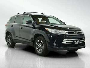Toyota Highlander XLE Sport Utility 4D USADO en VENTA - Product Image 3