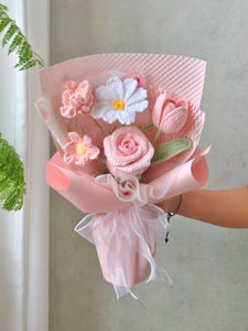 Bouquet Mixte Tricoté à la Main, Finition Artisanale, Cadeau de Remise de Diplôme pour la Saint-Valentin, Fleurs au Crochet en Gros pour l'Exportation, pour Déc. - Product Image 6