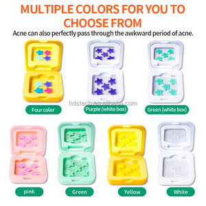 ابتسامات ظريفة ونجمة ملونة مربع-بقع بثرة جل حب الشباب ذات الأساس المائي الشهير - Product Image 6