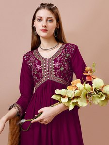 Rayonne de haute qualité brodée Anarkali Kurti 3/4 manches écologique nouvelle mode Streetwear doux lavable-en vrac en gros pour - Product Image 4
