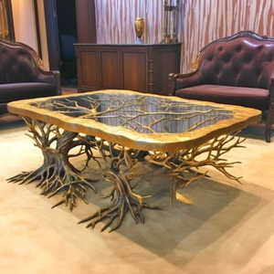 Mesa de Centro de Lujo con Marco Cuadrado de Diseño Único, Chapado en Oro de Alta Calidad, Fundido en Aluminio de Calidad Superior, con Tapa de Vidrio - Product Image 3