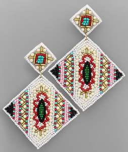 ต่างหูทำด้วยมือตกแต่งด้วยผ้าและลูกปัด - Product Image 6