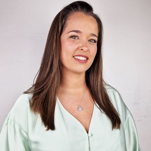 Handmade 12mm Aquamarine Heart Necklace in 925 Sterling Silver with Gold Plating Smooth Gemstone Fashion <b>Pendant</b> for Weddings - Product Image 4