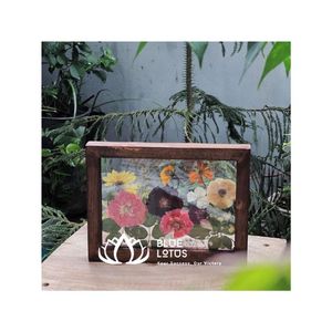 Marco de Arte de pared de flores secas producto decoración del hogar hecho para regalo mejor producto de decoración mejor precio y venta caliente - Product Image 1