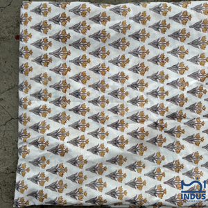 Estampado floral indio a mano, tela 100% algodón natural teñida a mano ecológica, tela de algodón suave. - Product Image 4