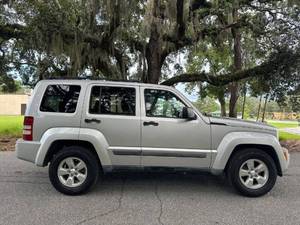 Jeep Liberty Sport d'occasion 2012 à bas prix à vendre - Product Image 4