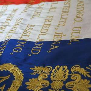 Ceci est un drapeau ou un standard de la Garde impériale française des Grenadiers de l'époque de Napoléon. - Product Image 4