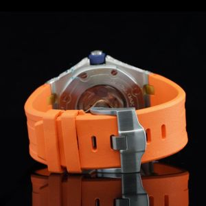 Montre mécanique automatique de luxe en acier inoxydable de haute qualité avec bracelet en cuir, mouvement ETA, résistante à l'eau, sertie de moissanite glacée VVS - Product Image 2