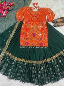 Georgette brodée de sequins et de zari, faux georgette orange, salwar kameez, haut, dupatta, fête, mariage, élégant, Bollywood - Product Image 2