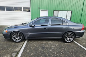 Voiture d'occasion Volvo S60-R 2007 à prix compétitif - Product Image 2