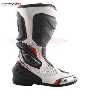 Chaussures de motard pour hommes avec embout renforcé et rembourrage confortable chaussures de moto de style course pour hommes - Product Image 6