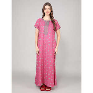 Chemise de nuit d'été alpine personnalisable brodée en tissu avec poche latérale et cordon de serrage pour mariées ODM - Product Image 3