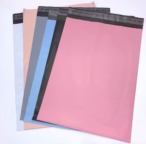 Bolsas de correo de plástico coloridas impresas con su logotipo de Vietnam productor de pedidos personalizados - Product Image 1