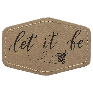 Écussons en cuir personnalisés de haute qualité pour casquettes, étiquettes à logo en relief pour marques de vêtements, approvisionnement OEM en gros - Product Image 1