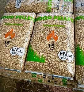 PelliPets Granulés de bois pour chevaux, litière de palettes 6mm (990kg/66x15kg) – Granulés de bois naturel pour système de chauffage, vente en gros - Product Image 1