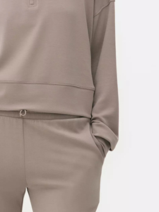 เสื้อสเวตเชิ้ตโอเวอร์ไซส์ครึ่งคอเสื้อมีฮู้ดระบายอากาศป้องกันรอยยับของผู้หญิงมาใหม่2025ออกแบบโลโก้ได้ตามต้องการ - Product Image 4