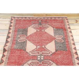 Tapis de couloir vintage 3,5x10,8 pieds, tapis turc, tapis géométrique rouge - Product Image 4