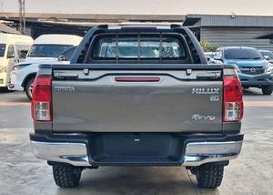 Toyota Hilux 2019 d'occasion, simple cabine, 2.4, 2 roues motrices, boîte manuelle, bronze - Prêt à être expédié - Product Image 5