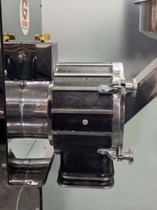 เครื่องบดแบบสองช่องสำหรับอุตสาหกรรม7.5HP 5650W ความจุ70kg/ชม. มอเตอร์สามเฟสสำหรับธัญพืชเครื่องเทศและพัลส์ - Product Image 2