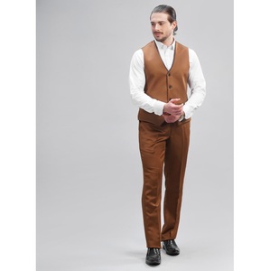 Traje de Hombre de 3 Piezas Color Mostaza Dorado de la Mejor Calidad, Ideal para Bodas, Fiestas y Eventos Nocturnos, Disponible para la Venta - Product Image 1