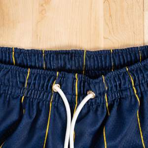 Pantalones cortos deportivos de malla de verano de nuevo diseño para hombre, pantalones cortos de lona informales con estampado de hip hop transpirable de secado rápido de Pakistán - Product Image 2