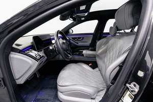 Sedán Clase S Negro 2023, Auto Usado de Lujo, Gasolina, Automático, Volante a la Izquierda - Product Image 5